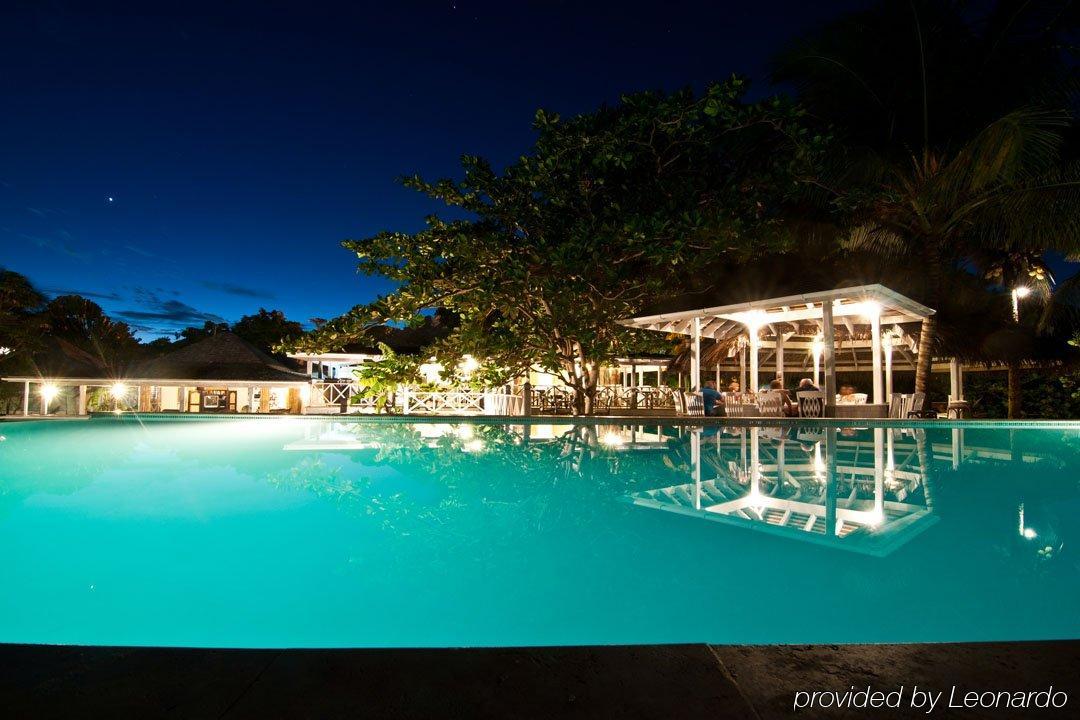 Coconut Beach Club Resort St. John's Съоръжения снимка